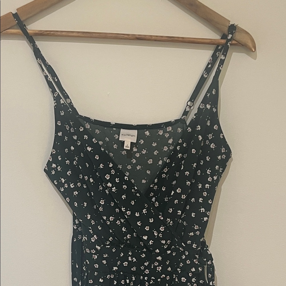 Kayleigh Floral Dark green and white floral Romper size small